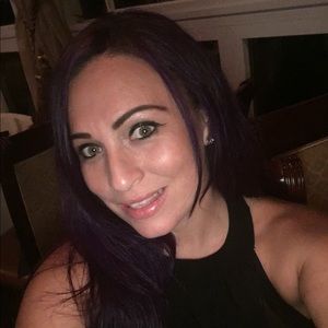 Meet your Posher, Malinda